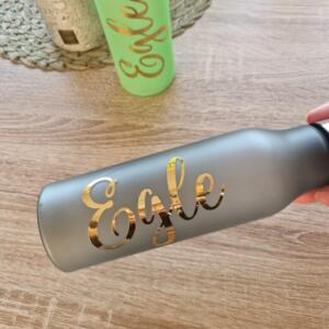 Veepudel (plastik) nimega